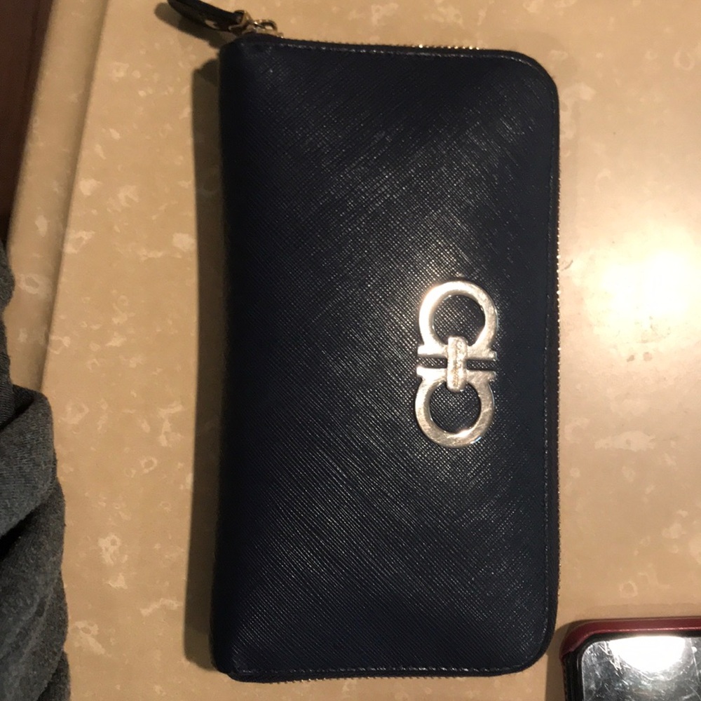 ferragamo purple wallet